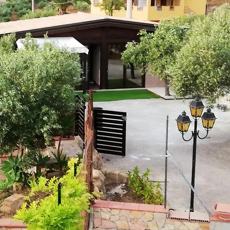 2 Bedrooms House At San Leone 400 M Away From The With Furnished Terrace And Wifi Agrigento